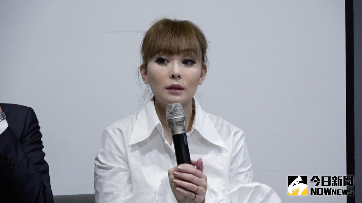 ▲丁小芹低調入監。（圖／記者陳思誼攝2019.09.24）