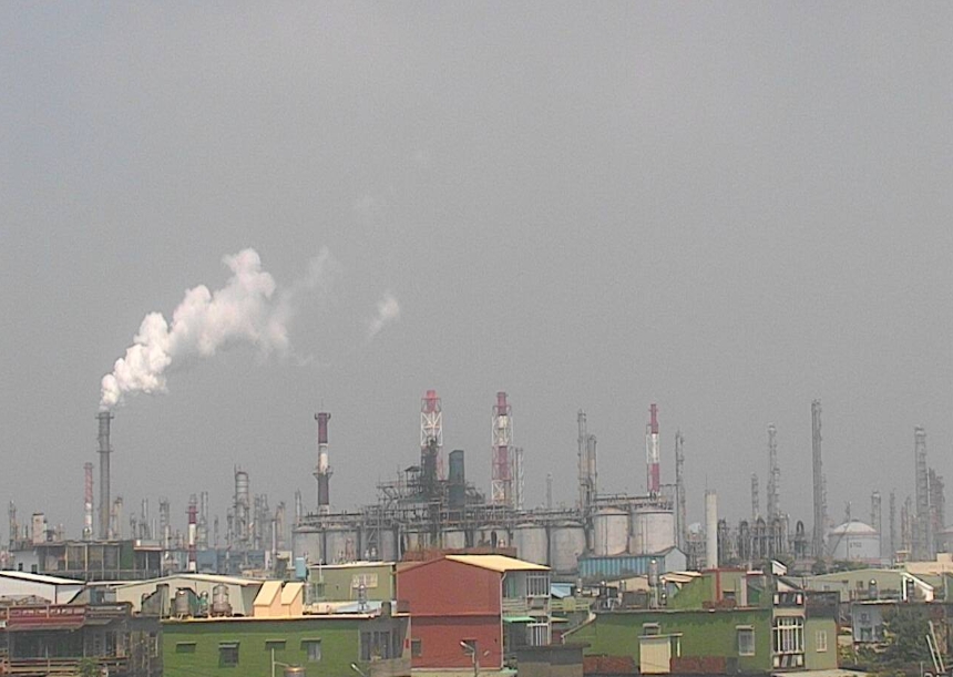 ▲高雄林園測站25日10時左右的觀測影像。（圖／翻攝自空氣品質監測網）