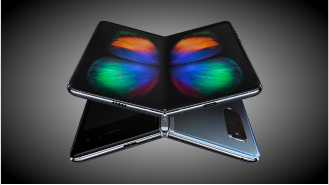 ▲折疊手機的發明已經不稀奇。（取自三星）