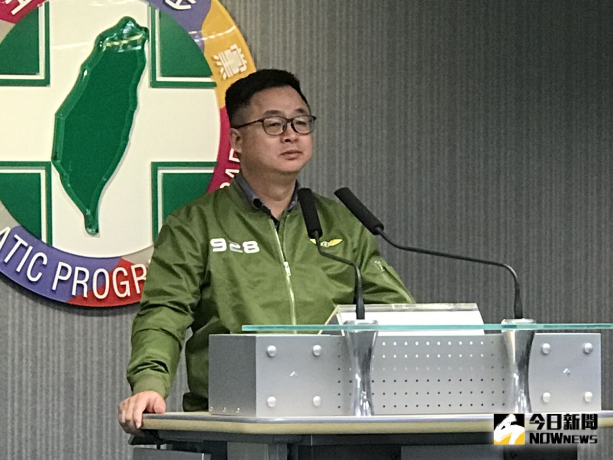 民間團體聲援香港反送中運動，29日將辦「929撐港反極權」大遊行。民進黨秘書長羅文嘉25日表示，黨主席卓榮泰當天將率領黨內正副主管同仁，以及其他自動參與的公職及支持者出席。（圖／記者林人芳攝，2019,09,25)