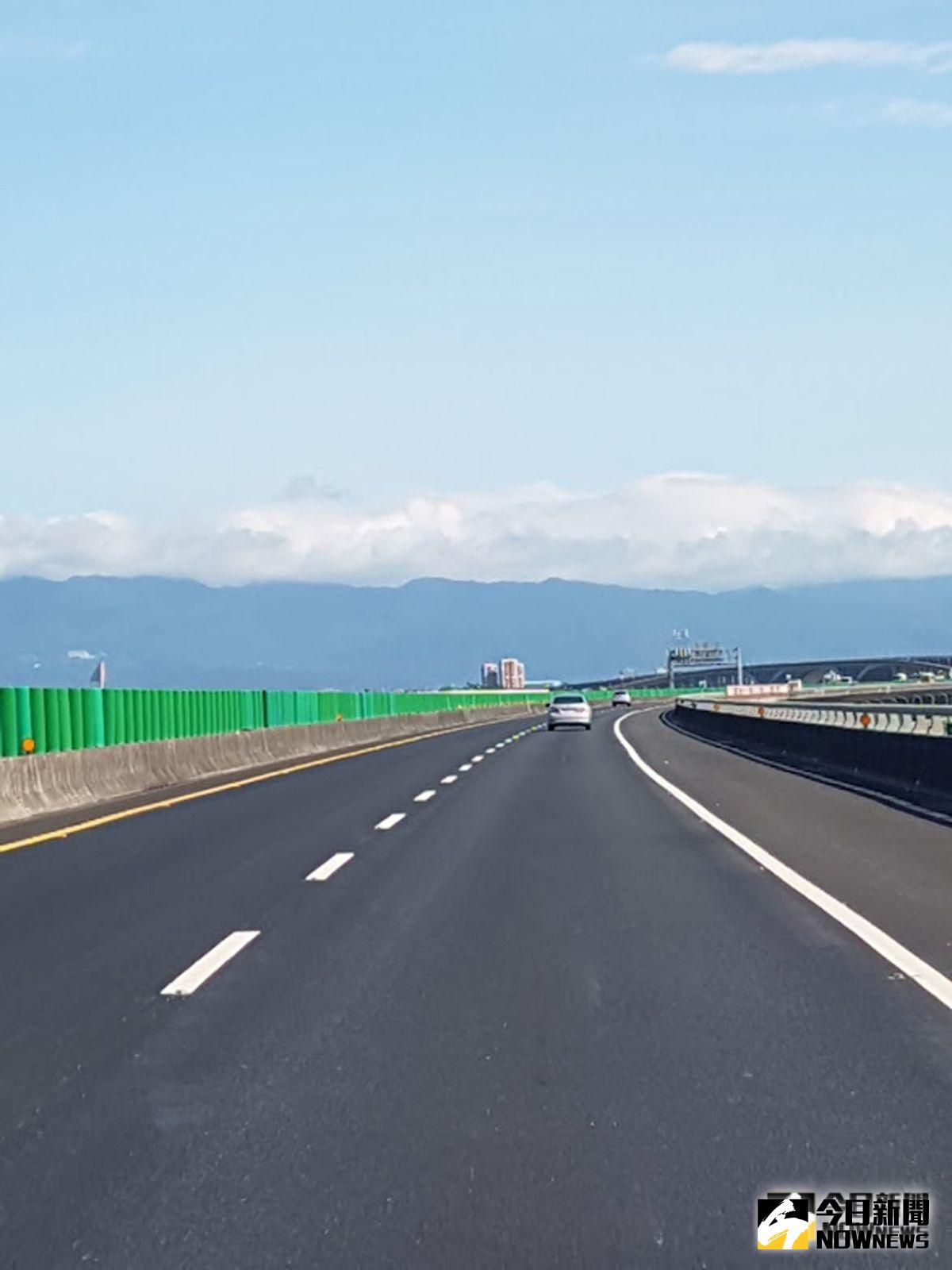 ▲宜蘭地方關注的國道五號銜接蘇花改，在立委與縣府合力爭取下，交通部長林佳龍承諾展開可行性評估，同時也將全力協助增設冬山交流道。（圖／記者李清貴攝,資料照)