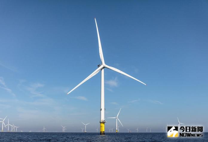 ▲經濟部今（31）日表示，疫情影響離岸風電設置為全球共同現象，預期台灣在2022年可累計設置達200座以上風機。（示意圖／記者陳雅芳攝，2019.09.26）