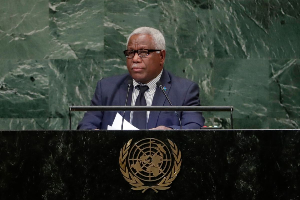 ▲索羅門群島前總理何瑞朗 2018 年於聯合國大會發言。資料照。（圖／美聯社／達志影像）