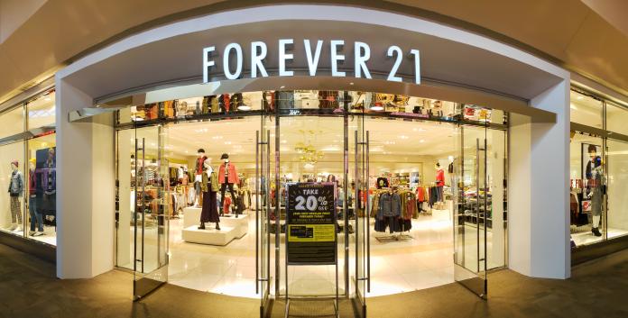 Forever 21週三宣布退出日本市場，在10月底前結束日本14間實體店及網路商店 (Shutterstock)