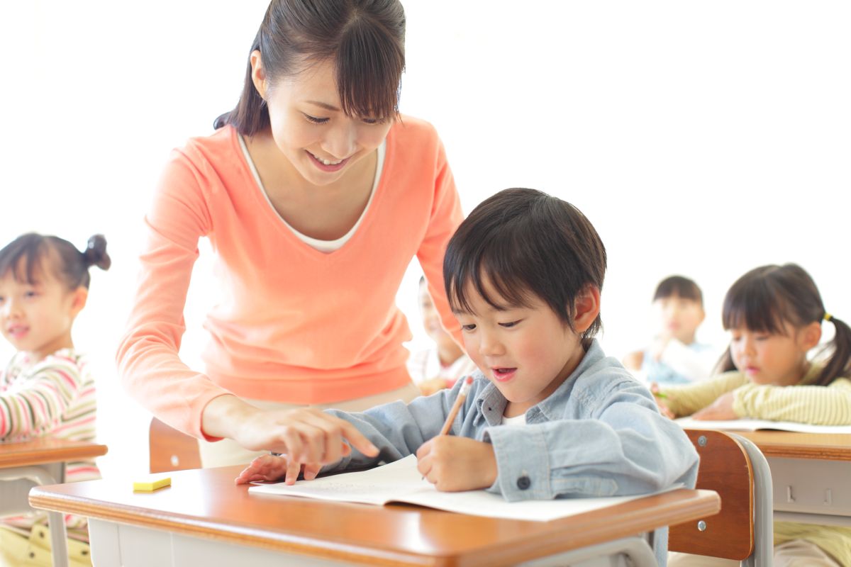 ▲擔心年改後退休金不夠用嗎？專家建議教師族群，可善用3大保障打造自己的退休鐵飯碗。（圖／全球人壽提供）