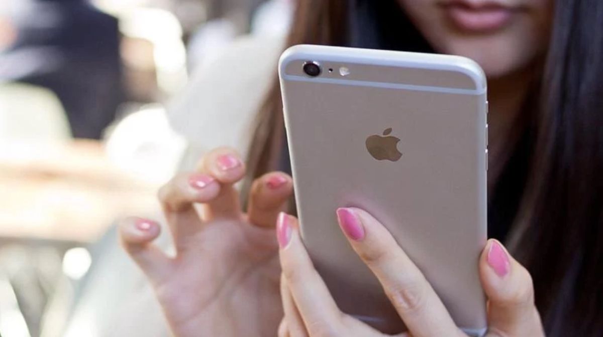 ▲男玩交友軟體遇香港正妹，自介內容震驚全場。（示意圖／翻攝自 macworld）