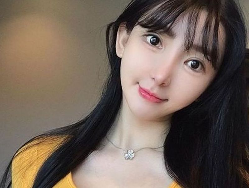 ▲謝芷蕙的照片總是胸比頭大。（圖／翻攝謝芷蕙IG）