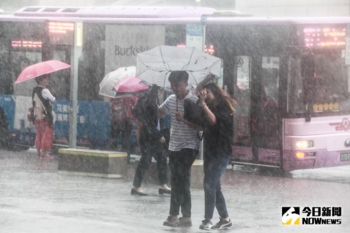 ▲中央氣象局表示，今日台南高屏將發生短時強降雨，提醒民眾注意。（示意圖／NOWnews 資料照）