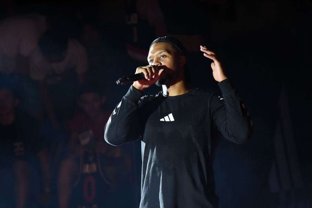 ▲拓荒者球星Damian Lillard演唱單曲。（圖／NOWnews資料照）