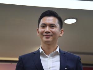 「等一個人」成真！鄭朝方點頭戰新竹縣長　民進黨今徵召