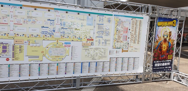 東京電玩展嚴格來說分成2大塊展區，分別是1~9門的三連棟展場與10~12門的獨棟展場兩大區塊