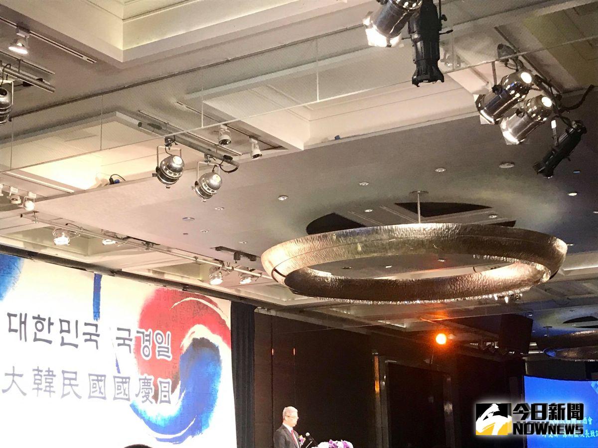 上台致詞的韓國駐台代表江永勳以「芝蘭之交」形容台灣和韓國之間的友情關係。他更進一步說，台韓之間的經濟關係仍有極大的發展空間。（圖／記者賴正琳攝於2019.10.01）
