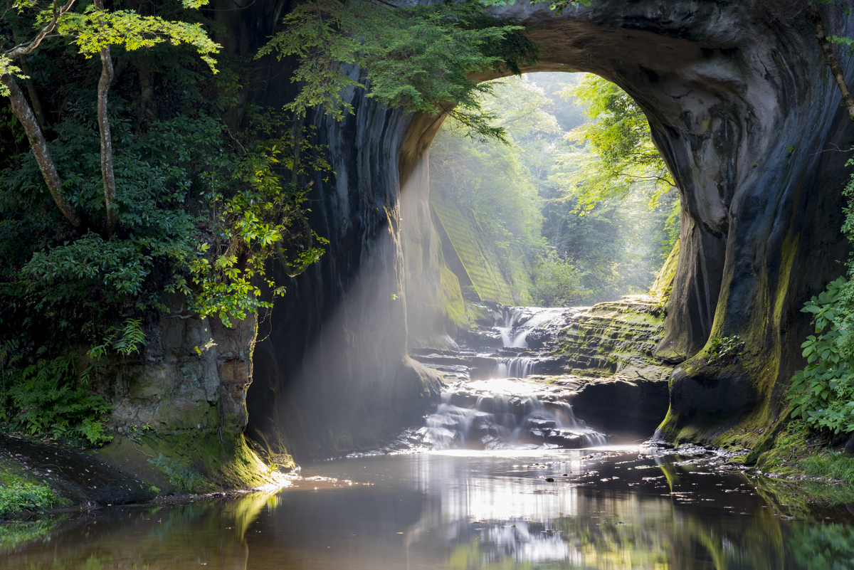 ▲日本新興秘境－濃溝瀑布。（奧丁丁提供）