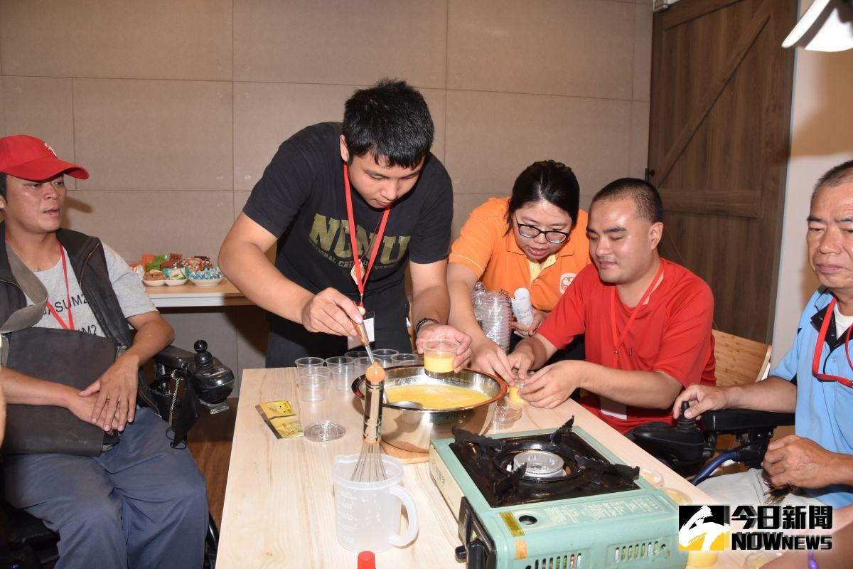 ▲客廳體驗組-布丁果凍製作。（圖／記者陳雅芳攝，2019.10.03）