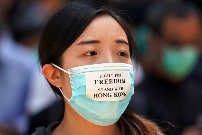 形同戒嚴！林鄭正式禁蒙面　律師曝嚴重問題：香港已死

