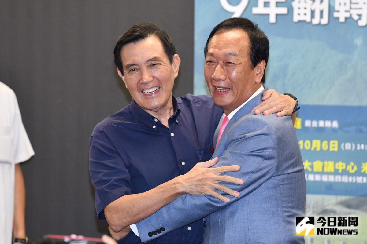 馬英九和郭台銘6日都出席前台東縣長黃健庭的演講活動，成為另類的「馬郭會」。(圖 / 記者林柏年攝)