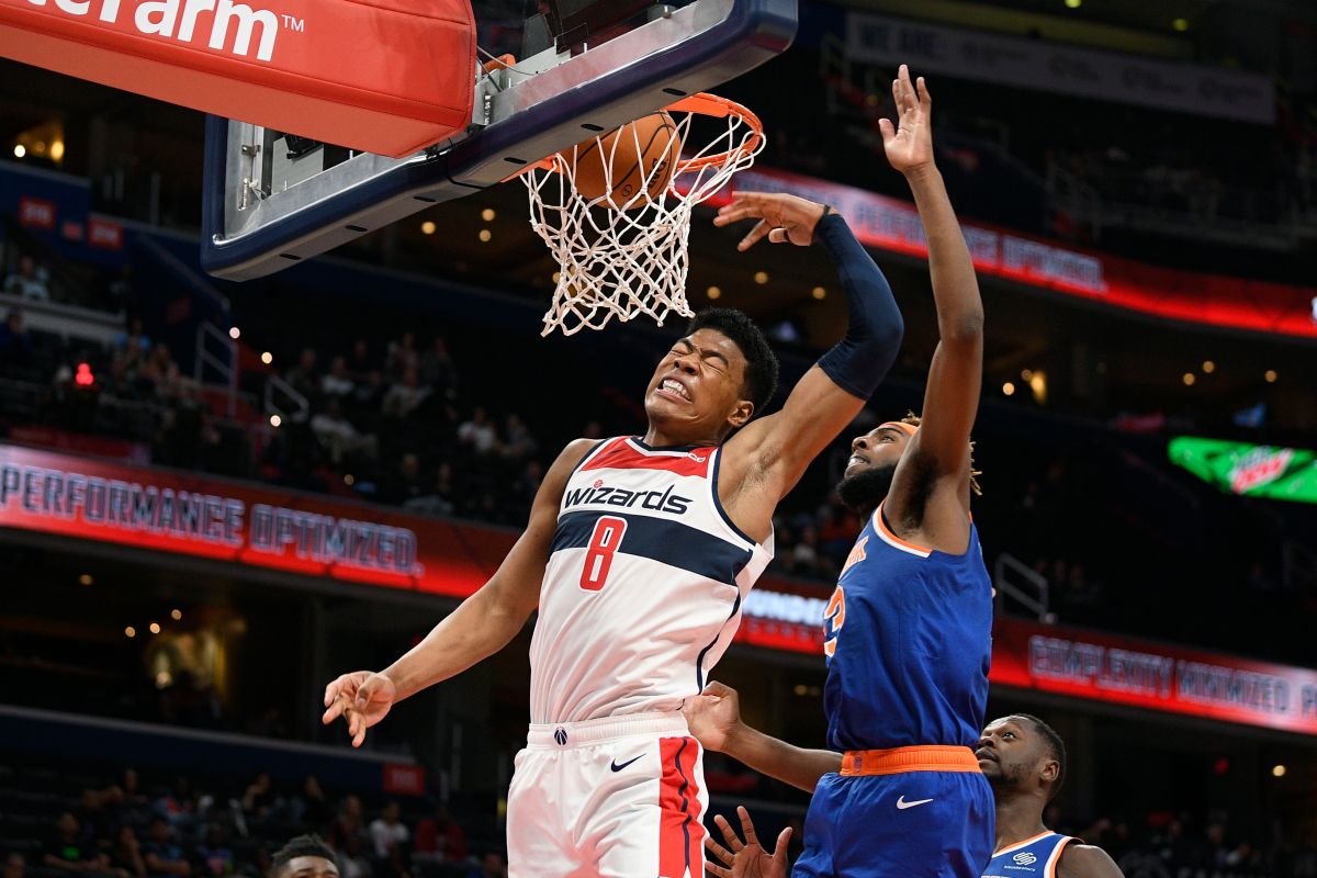  ▲巫師新秀日本「混血天才」八村壘(左)灌籃。（圖／美聯社／達志影像）
