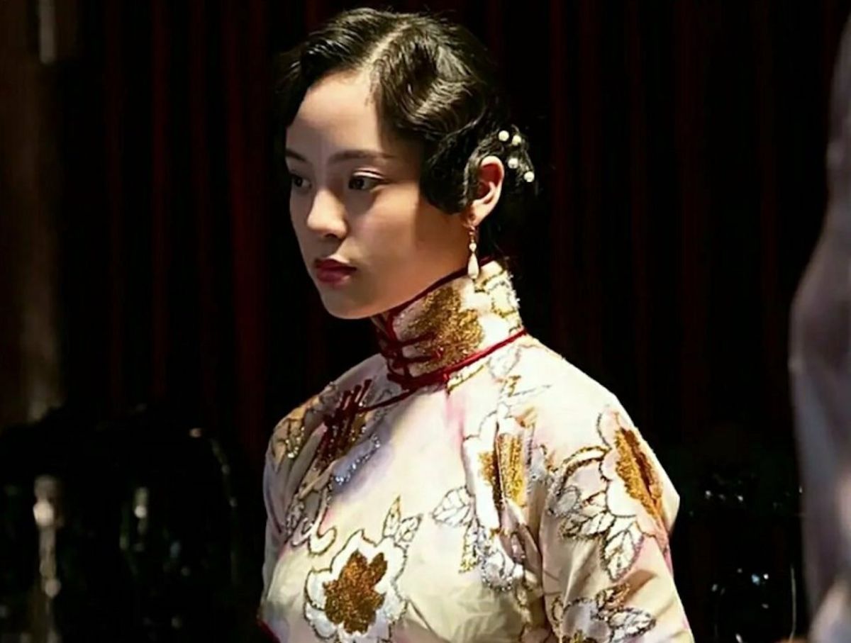 ▲歐陽娜娜穿旗袍。（圖／翻攝微博）