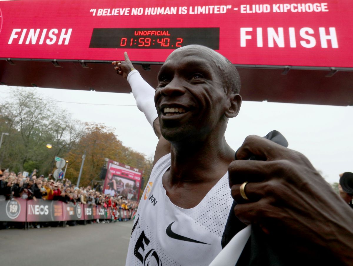 馬拉松名將Eliud Kipchoge挑戰馬拉松2小時內完成。（圖／美聯社／達志影像）
