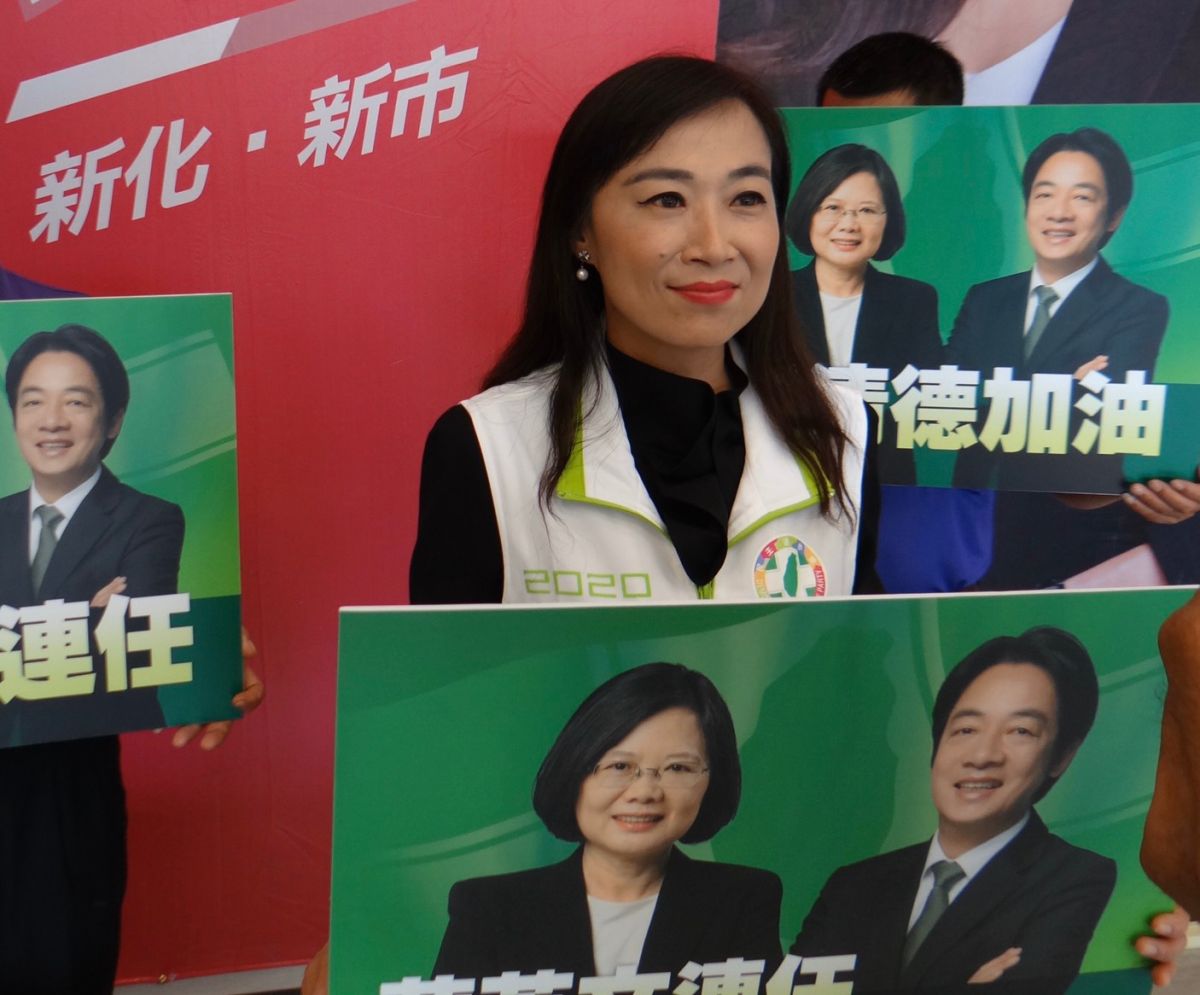 ▲立委參選人林宜瑾積極勸進「蔡賴配」。（圖／林宜瑾競選辦公室）