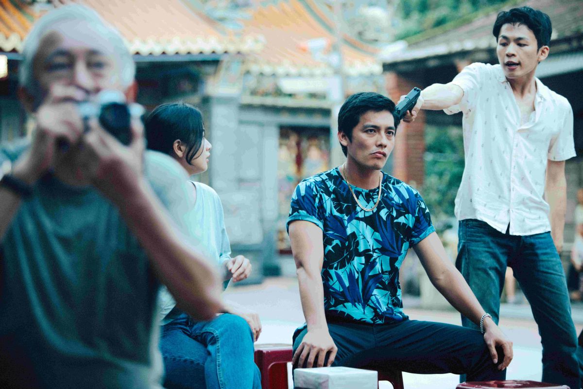 ▲李鴻其（右）行刑式槍法太驚悚 。（圖／海鵬）
