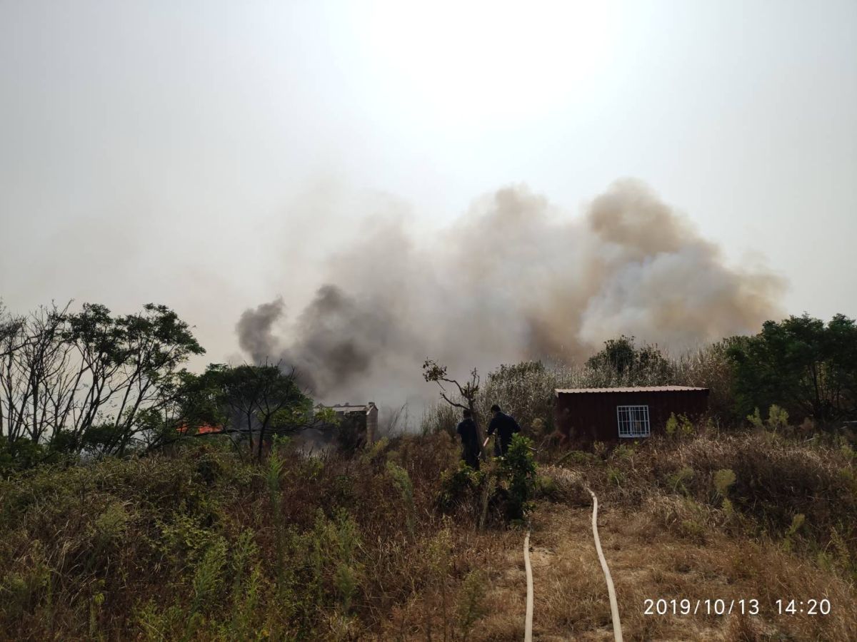 ▲金門又發生火燒埔，此次燃燒面積超過1萬平方公尺。（圖／金門縣消防局提供）