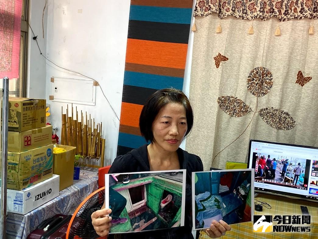 ▲李麗華拿出照片比較一般訓練船與漁船住宿空間的差異。（圖／記者李清貴攝,2019.10.15)