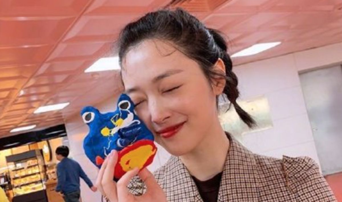 ▲雪莉得年25歲。（圖／翻攝微博）