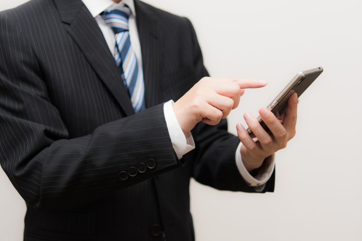 ▲日前有網友疑惑，為何透過人力銀行投履歷，總是不被廠商讀取呢？對此，就有行家跳出來解釋情況。（圖／取自 PhotoAC ）