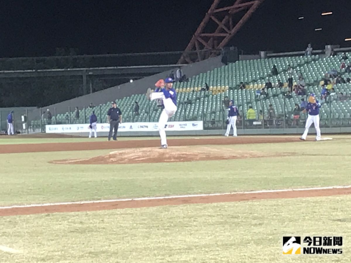 ▲劉致榮155連發，完全封鎖日本打線。（圖／記者雷明正攝影）