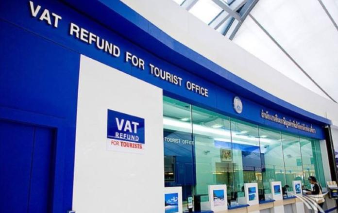 綜合泰國媒體報導，稅務廳首席顧問賓賽（Pinsai Suraswadi）透露該廳計畫將泰國共10座國際機場納入消費增值稅退稅（VAT refunds）的辦理地點。（圖／泰國稅務廳提供）