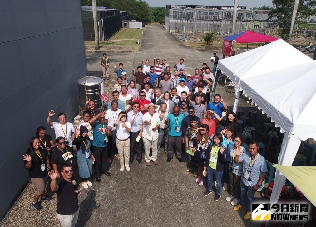 ▲數十位國內農企業及亞太地區20多位友好國家農業官員觀摩。（圖／記者簡勇鵬攝，2019.10.21）