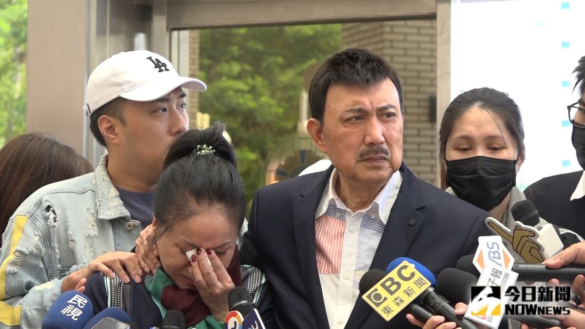 ▲女兒余苑綺癌症復發，李亞萍淚灑鏡頭前。（圖／記者朱永強攝2019.10.22）