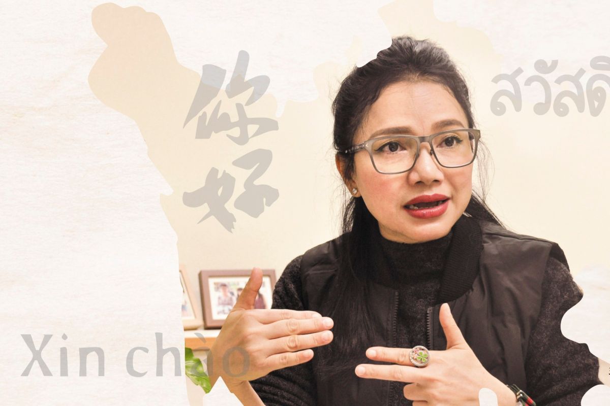 在政大教授越南語的陳凰鳳。（圖／吳沛珉攝）