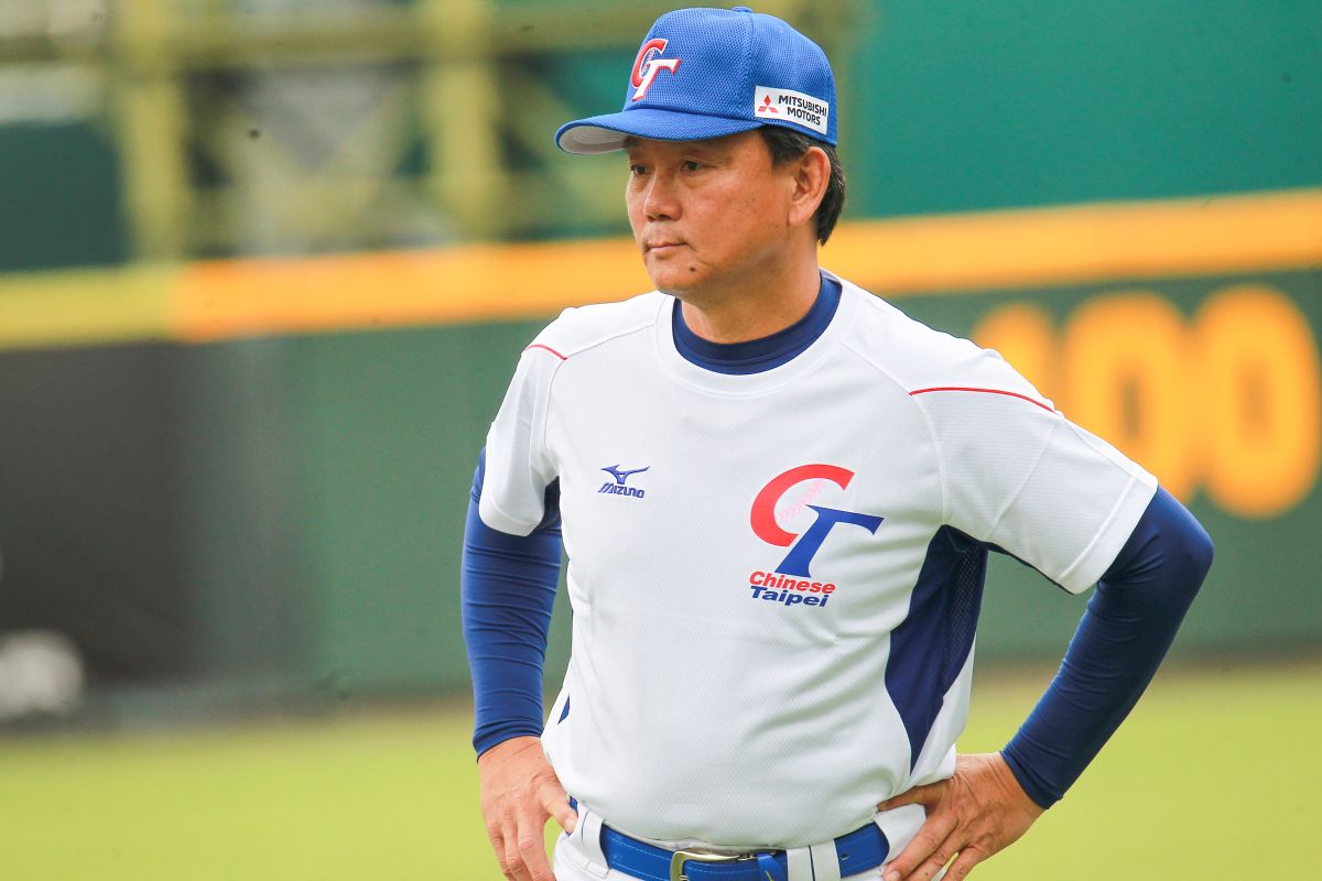 ▲台鋼雄鷹總教練洪一中，過去是鐵捕，無可撼動。（圖／NOWnews資料照）