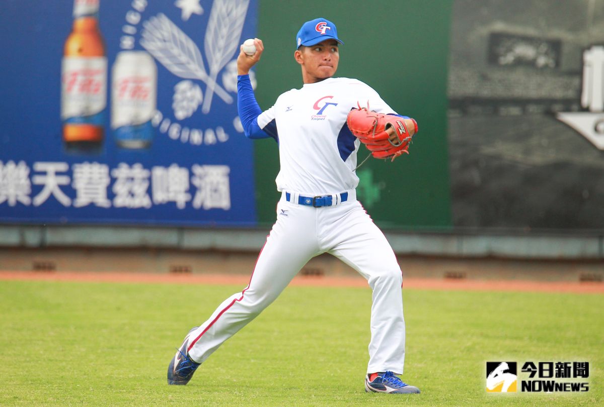 ▲世界棒球12強中華隊投手劉致榮。（圖／記者葉政勳攝 , 2019.10.23）