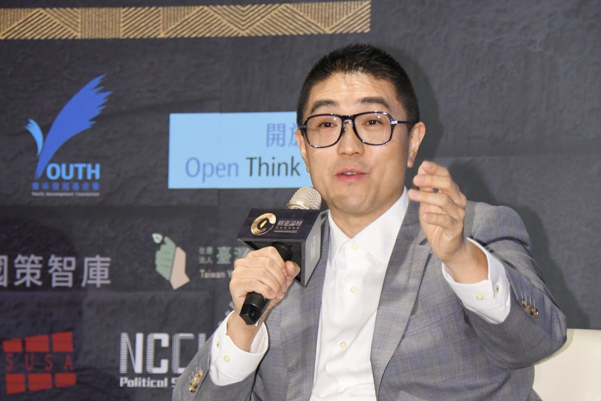 ▲前立委謝國樑今（25）日在臉書發文，建議基隆市政府可規劃5到10億預支金計畫，針對因疫情受影響的攤商店家，提供業者申請預支金，度過眼下難關，待疫情平復後，商家再透過其商品、勞務為對價返還給市府。( 圖 / NOWnews攝影中心 )