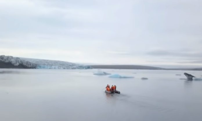 ▲俄羅斯因冰川消融導致北極海上的5座島嶼浮現。（圖／翻攝Manila Bulletin Online）