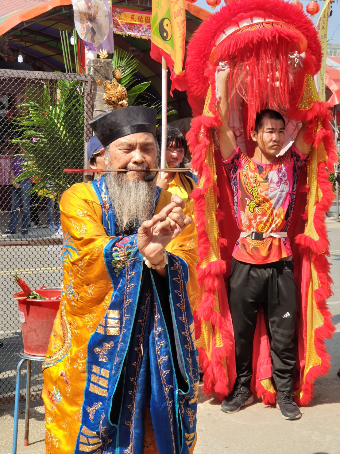 ▲高齡76歲老道長萧道賢，在道教界已列尊長輩，卻重返學校當學生，體現活到老學到老精神。（圖／金武鳳攝，2019.10.27)