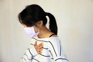 小感冒不能輕忽,醫師提醒除了日常生活把握健康飲食、作息與規律運動以提升免疫力,隨著秋冬季節到來,按時接種流感疫苗也有助預防流感、抵抗病毒入侵 ▲小感冒不能輕忽,醫師提醒除了日常生活把握健康飲食、作息與規律運動以提升免疫力,隨著秋冬季節到來,按時接種流感疫苗也有助預防流感、抵抗病毒入侵。(圖/羅東博愛醫院提供)