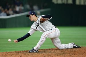 高橋礼為2017年軟銀鷹第二指名，2019年曾單季獲得12勝6敗、防禦率3.34優質成績。（圖／日本隊官網）