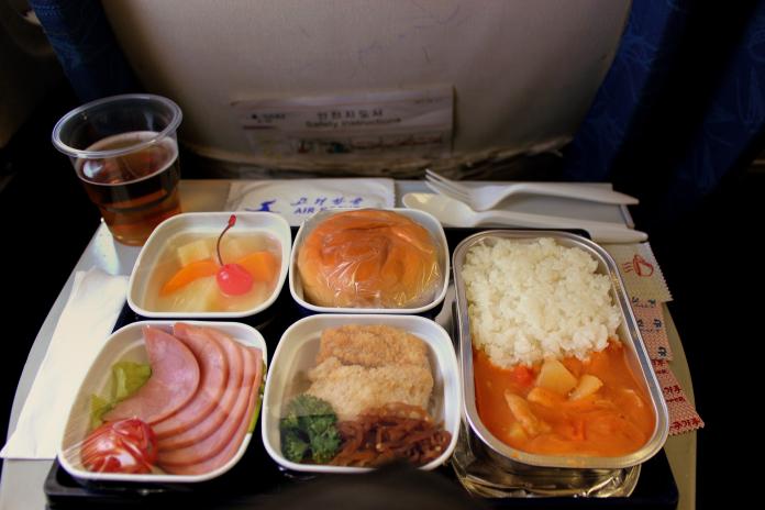 飛機餐點超難吃？　機餐王打臉點名「老牌航空」：高品質
