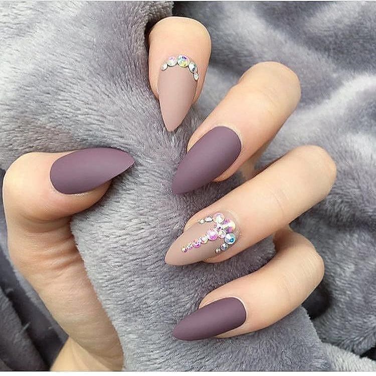 ▲霧面點綴小鑽飾，增加了華麗感。（圖／OPI）