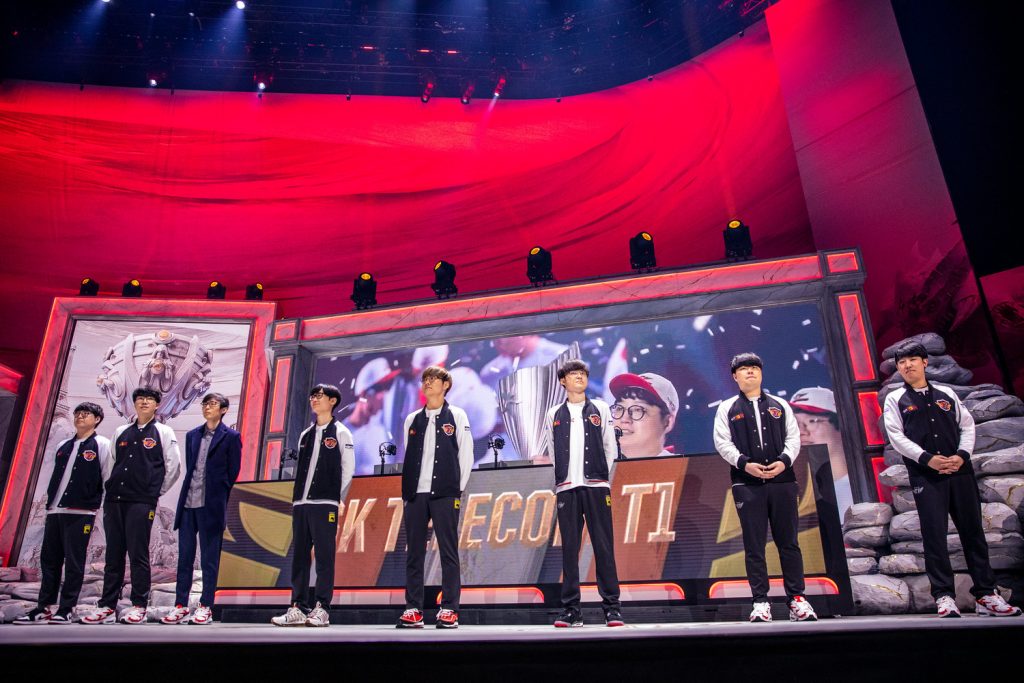 SK Telecom T1（T1）：Khan、Clid、Faker、Effort、Mata、Crazy、Haru（2019-11-18）