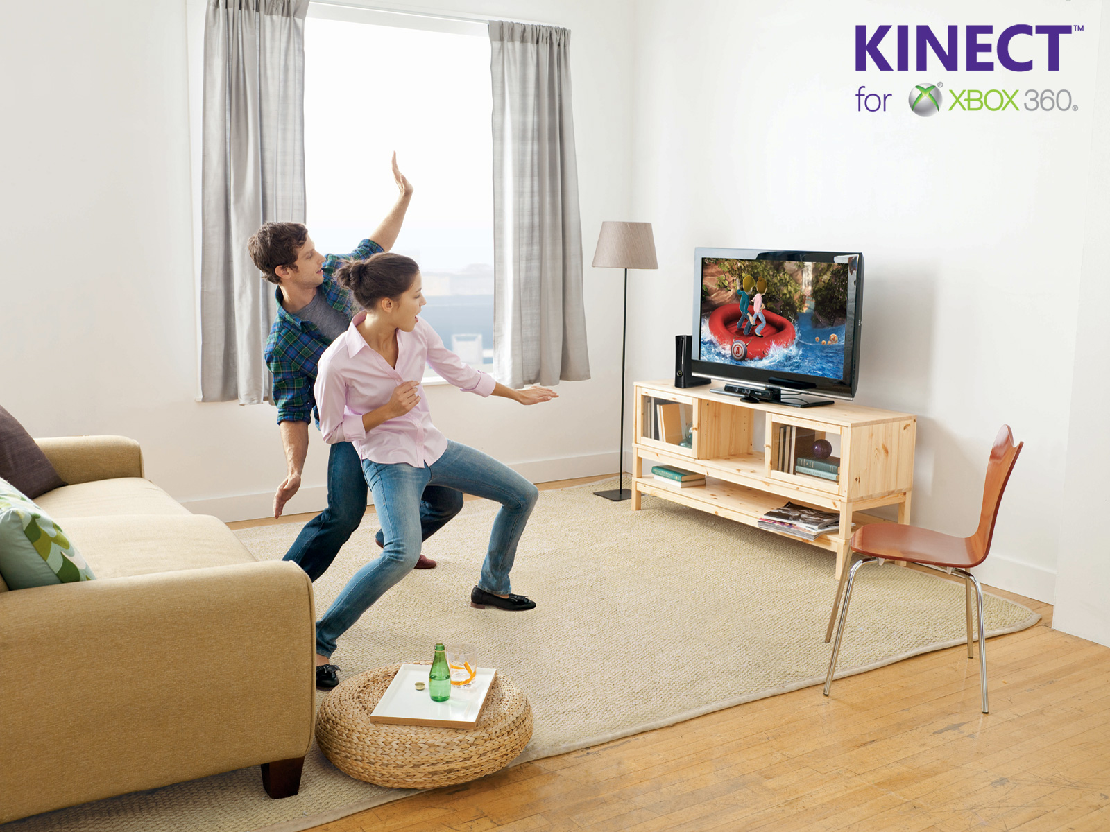 ▲與Wii不同的就是，Kinect讓玩們家真正的全身動起來玩。（圖片來源：官方圖片）