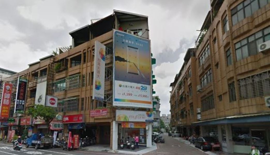 ▲台哥大台南東寧特約服務中心門市店員，疑因不諳備份作業，將客人手機裡的重要資料全刪光。（圖／記者陳聖璋翻攝）