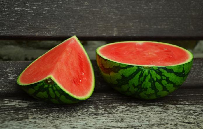 為何西瓜超級香甜好吃？專家揭「演化秘辛」：原本苦又酸
