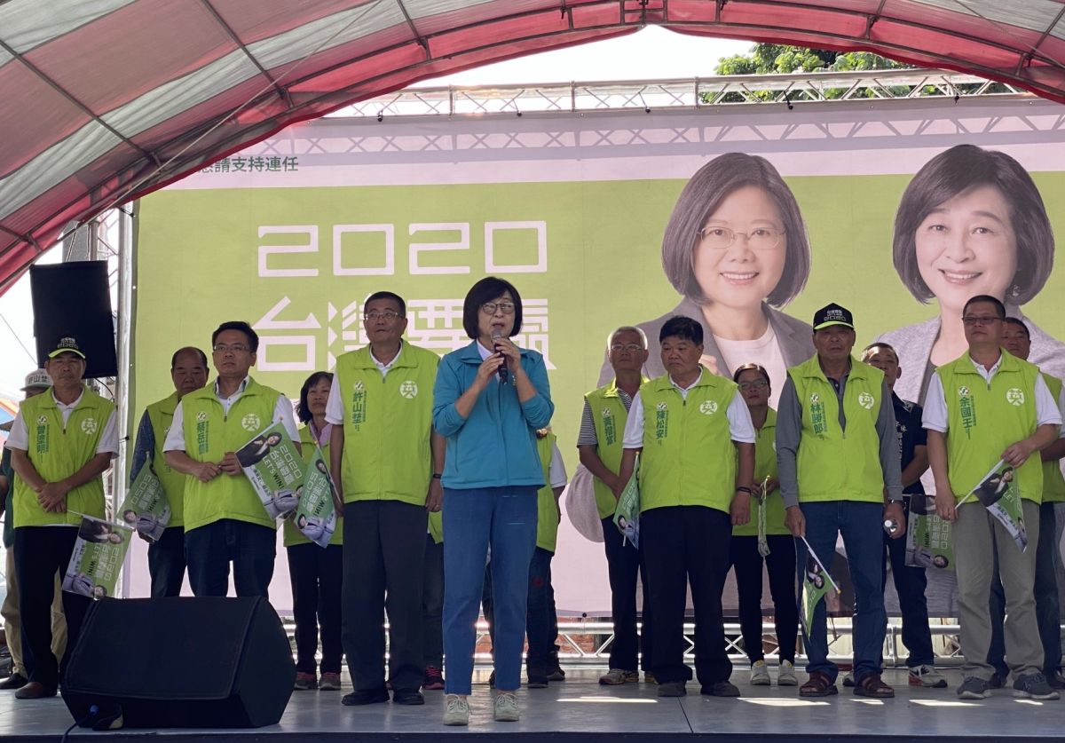 ▲蘇治芬上台痛心直批，國民黨惡意放話散播謠言政府沒做事。（圖／記者蘇榮泉攝，2019.11.02）