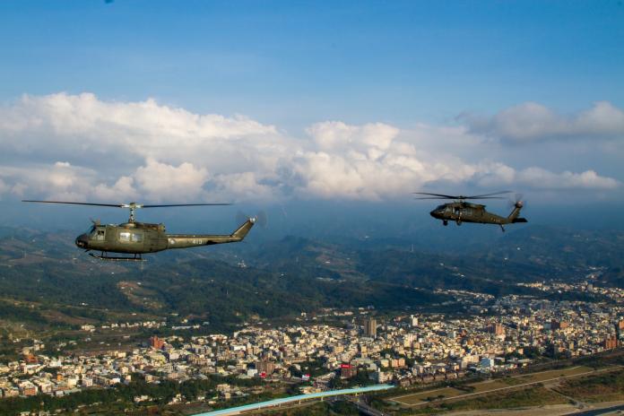 ▲除役近一年後，陸軍終於順應外界建議為UH-1H舉行除役典禮。（圖／陸軍司令部）