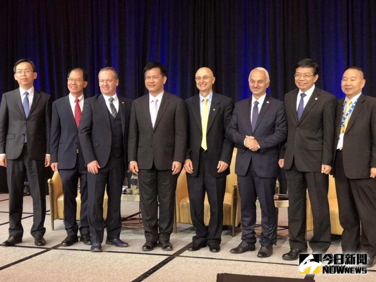 ▲第 72 屆世界飛安高峰會（ IASS ）今年首度在台灣舉辦，今（ 4 ）日起一連 3 天在台北文華東方酒店登場。（圖／記者陳致宇攝, 2019.11.04）